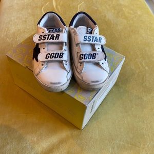 Golden Goose Sneakers